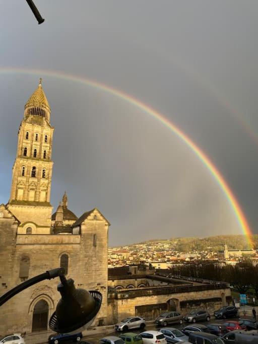 Superbe Duplex Vue Cathedrale Exceptionnelle Lejlighed Périgueux Eksteriør billede